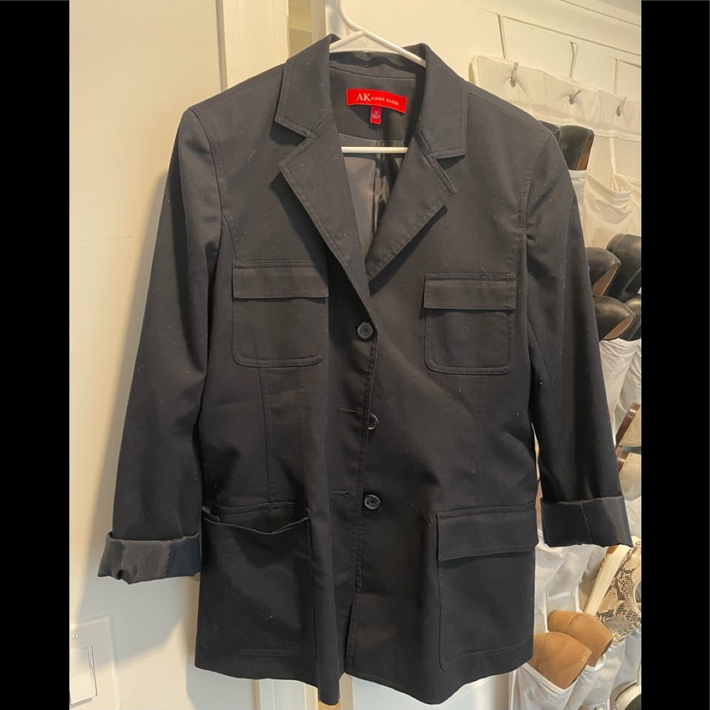 Classic Anne Klein navy blazer